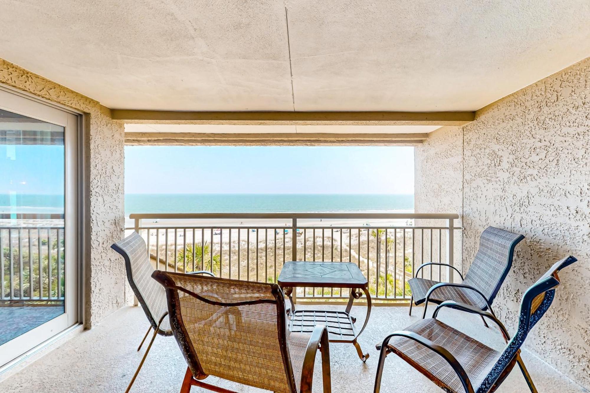 Captains Walk Condos Hilton Head Island Room photo