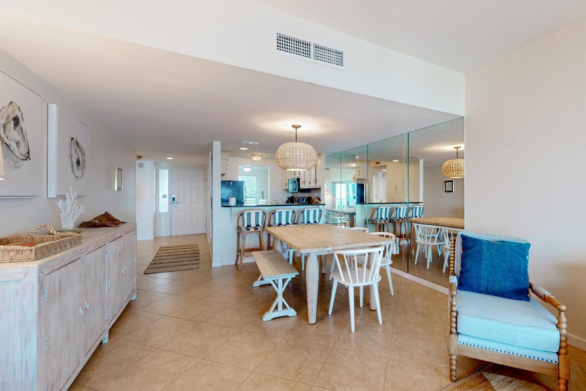 Captains Walk Condos Hilton Head Island Room photo
